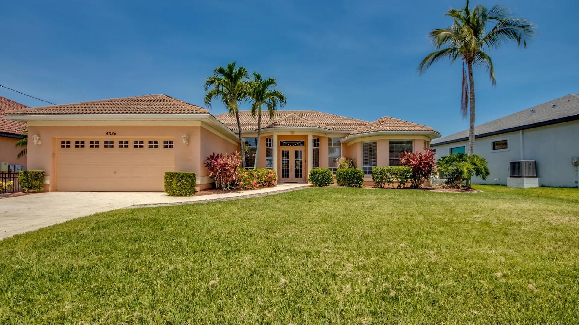 Royal Palms Villa