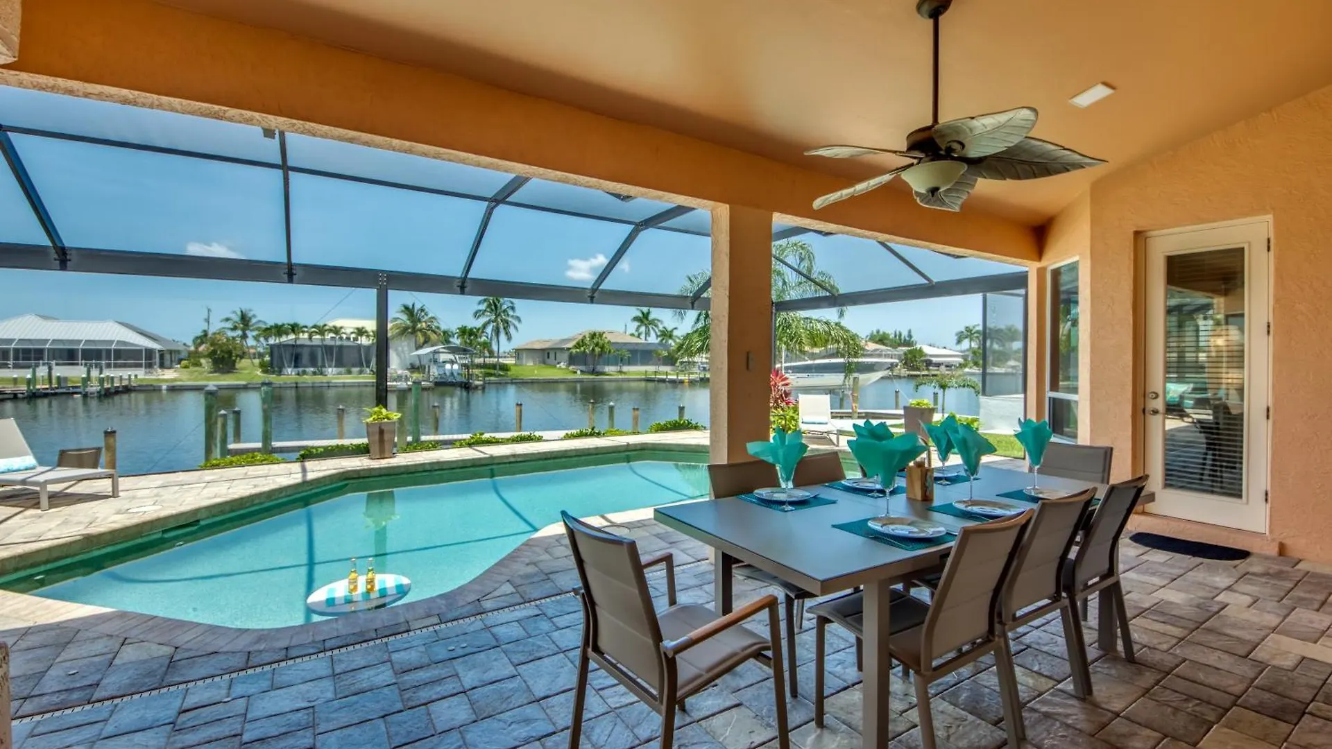 Villa Royal Palms *