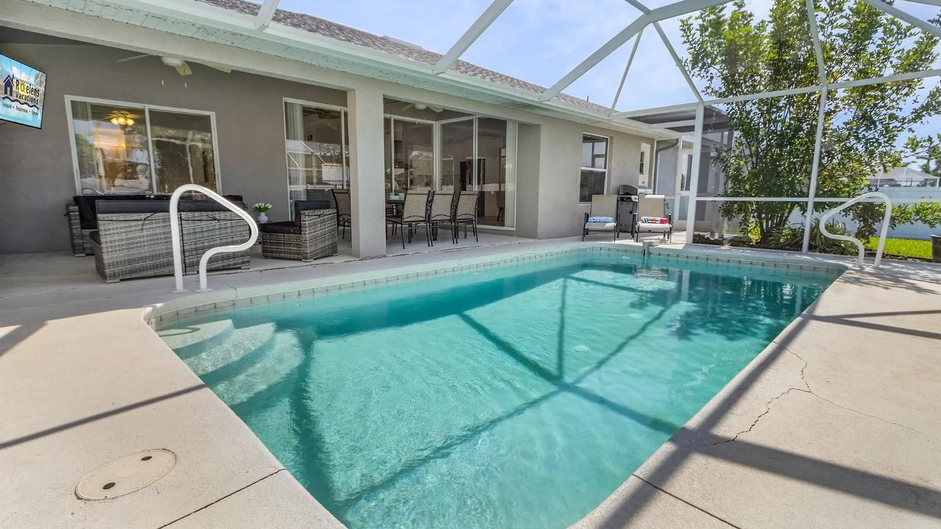 Brand New! - Hidden Gem With Heated Pool - Melina - Roelens *