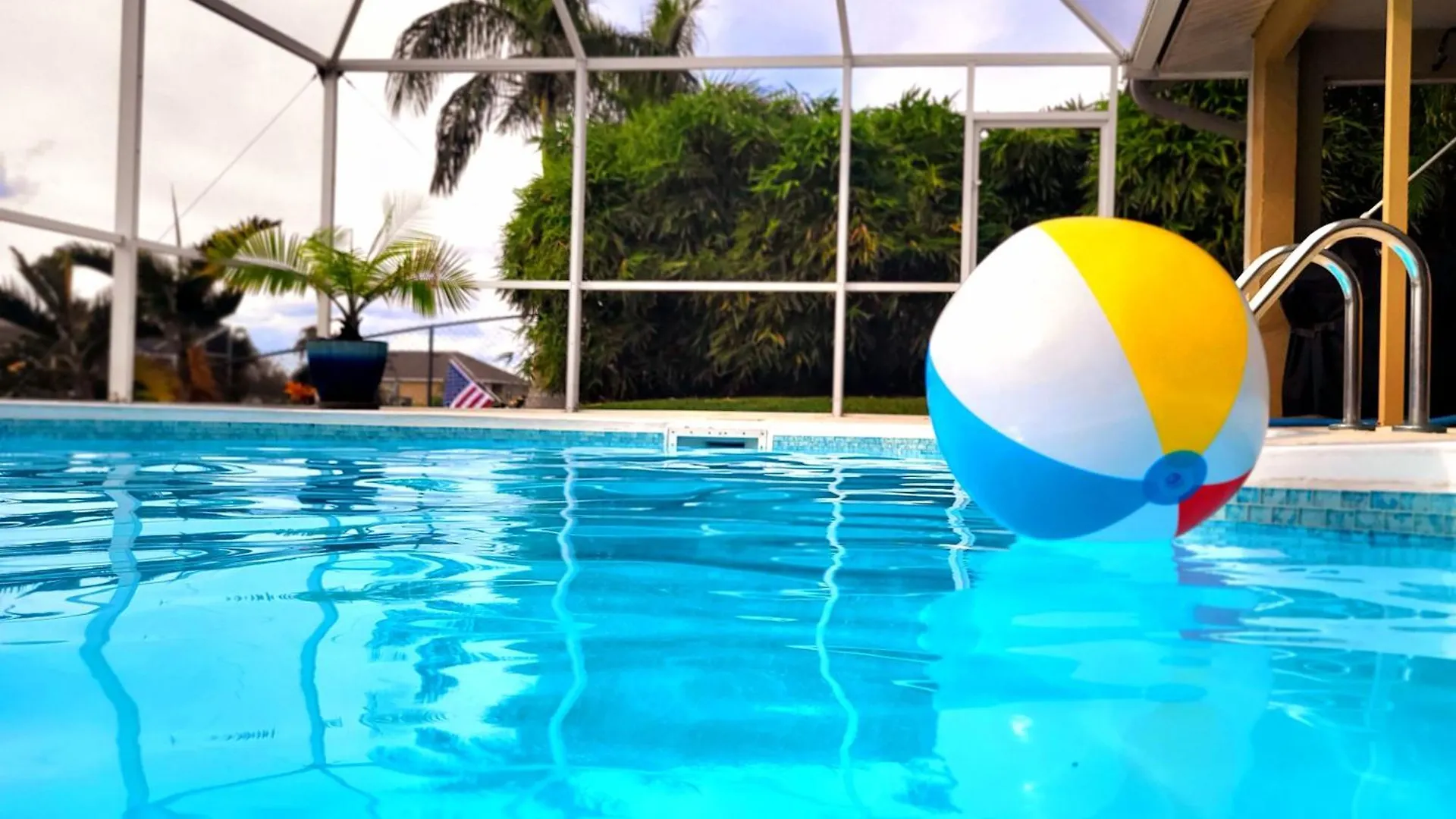 Canal Views, Heated Pool, Time Well Spent - Nothing But Time - Roelens Cape Coral