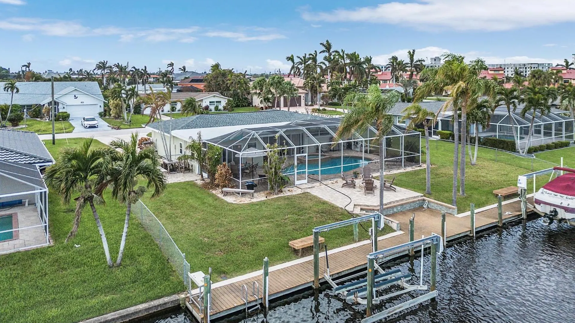 Holiday home Boating & Fishing Enthusiasts, Heated Pool And Spa, Bicycles - Latitude Adjustment - Roelens Cape Coral