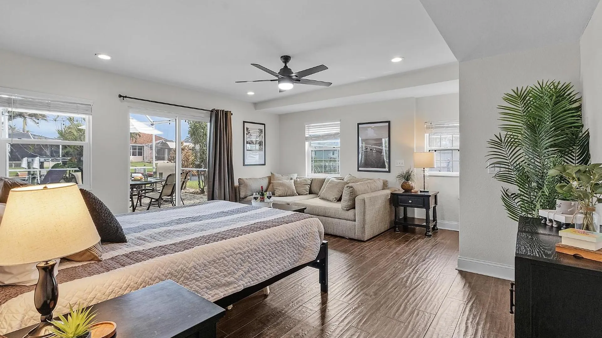 Boating & Fishing Enthusiasts, Heated Pool And Spa, Bicycles - Latitude Adjustment - Roelens * Cape Coral
