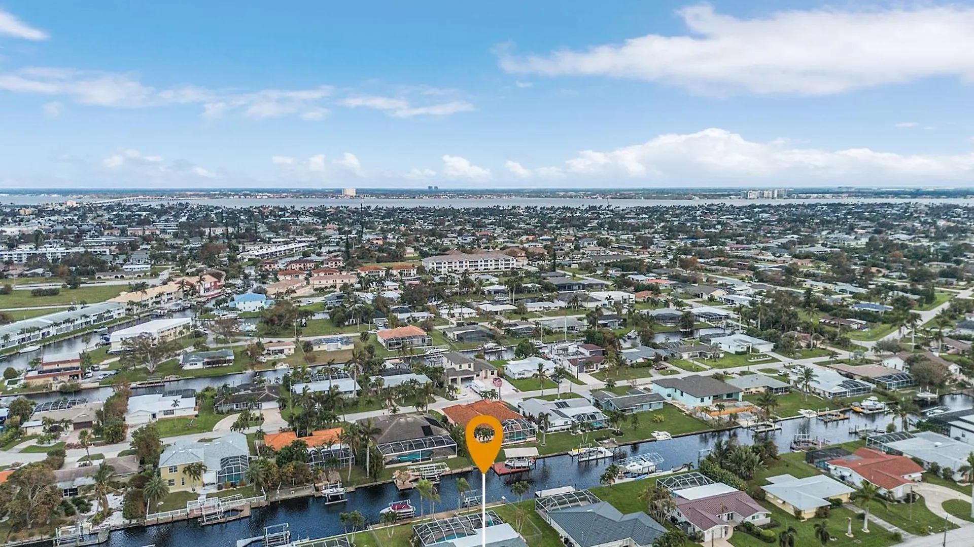 Holiday home Boating & Fishing Enthusiasts, Heated Pool And Spa, Bicycles - Latitude Adjustment - Roelens Cape Coral
