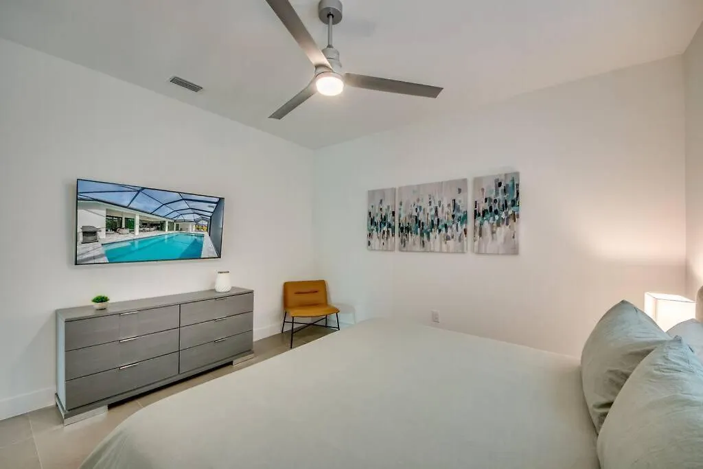 Palms By Coralvilla * Cape Coral