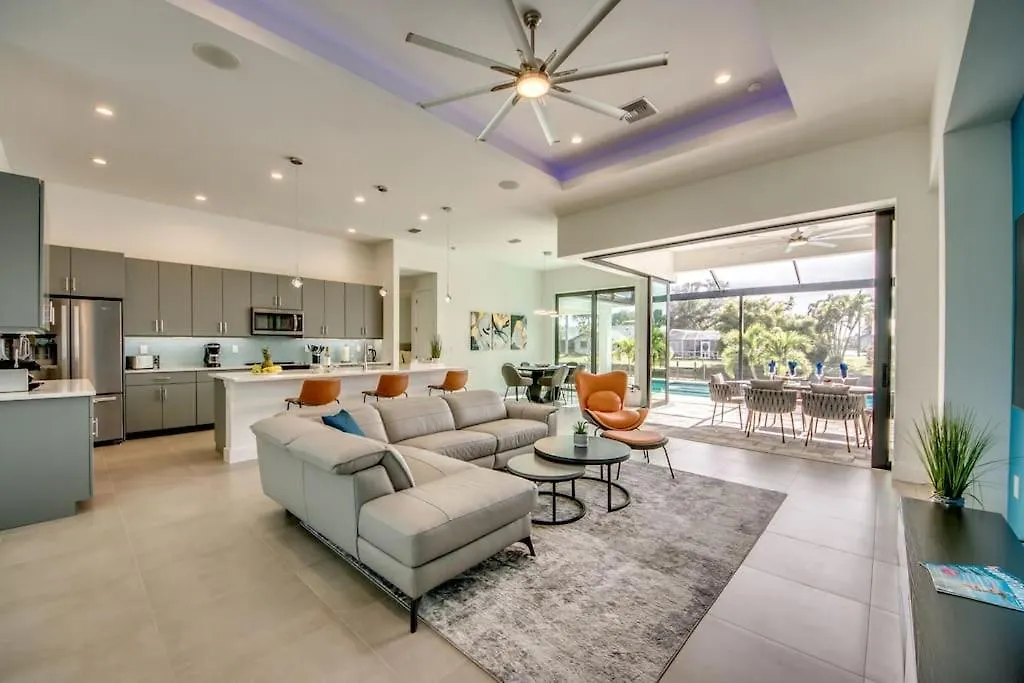 Palms By Coralvilla Cape Coral
