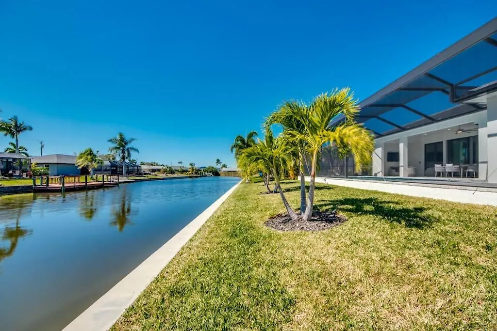 Palms By Coralvilla Cape Coral