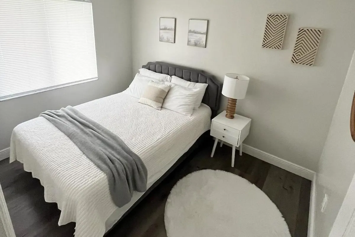Holiday home Pelican House 4 Bedrooms Free Heated Pool Cape Coral