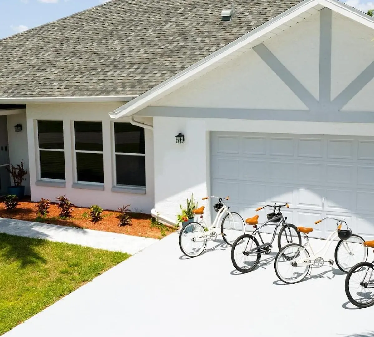Holiday home The Endless Summer Hideaway Cape Coral