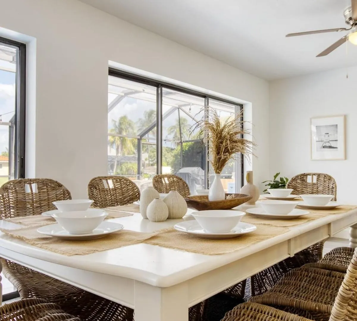 Holiday home The Endless Summer Hideaway Cape Coral
