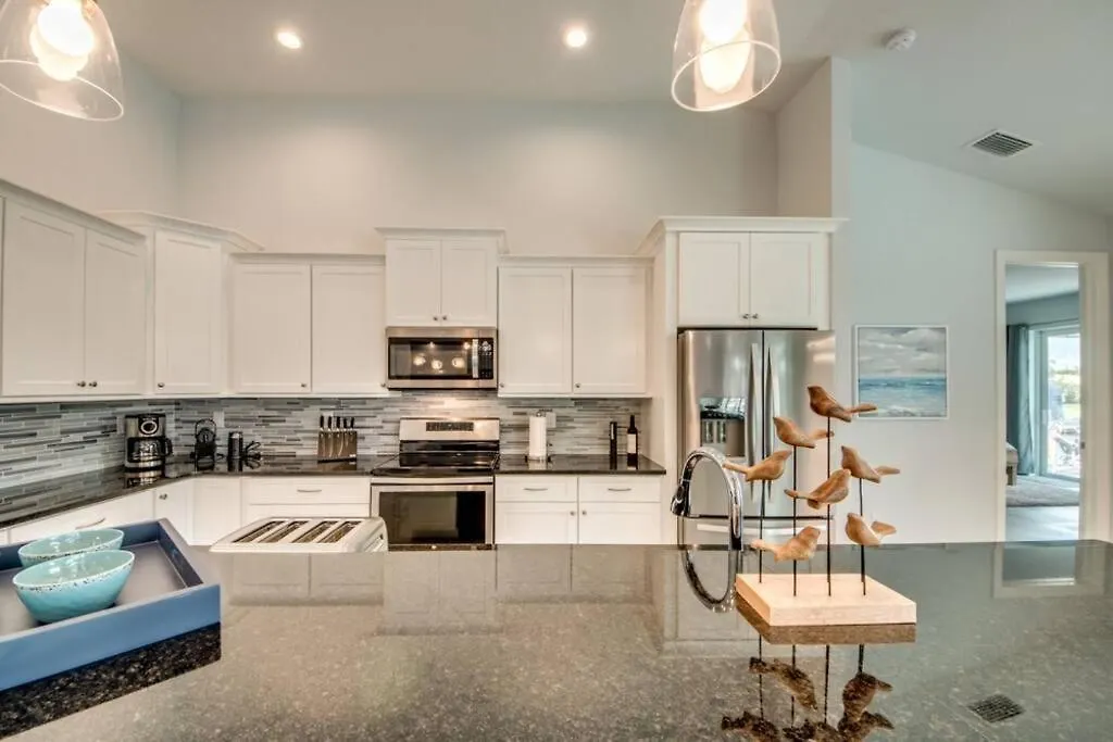 Endless Summer By Coralvilla-southfacing, Pool Villa Cape Coral
