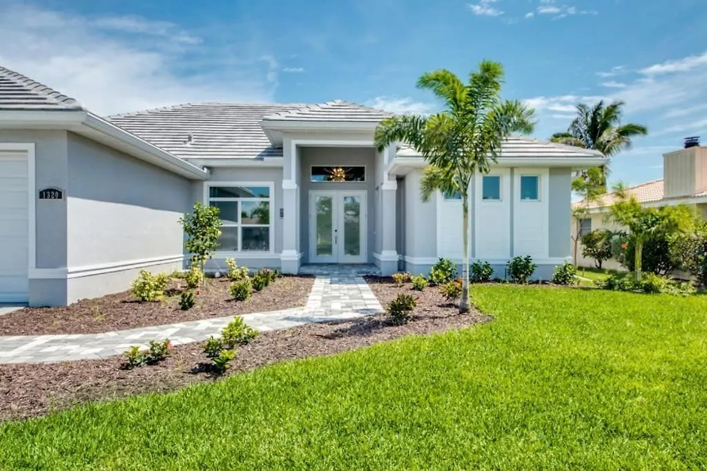 Villa Endless Summer By Coralvilla-southfacing, Pool Cape Coral