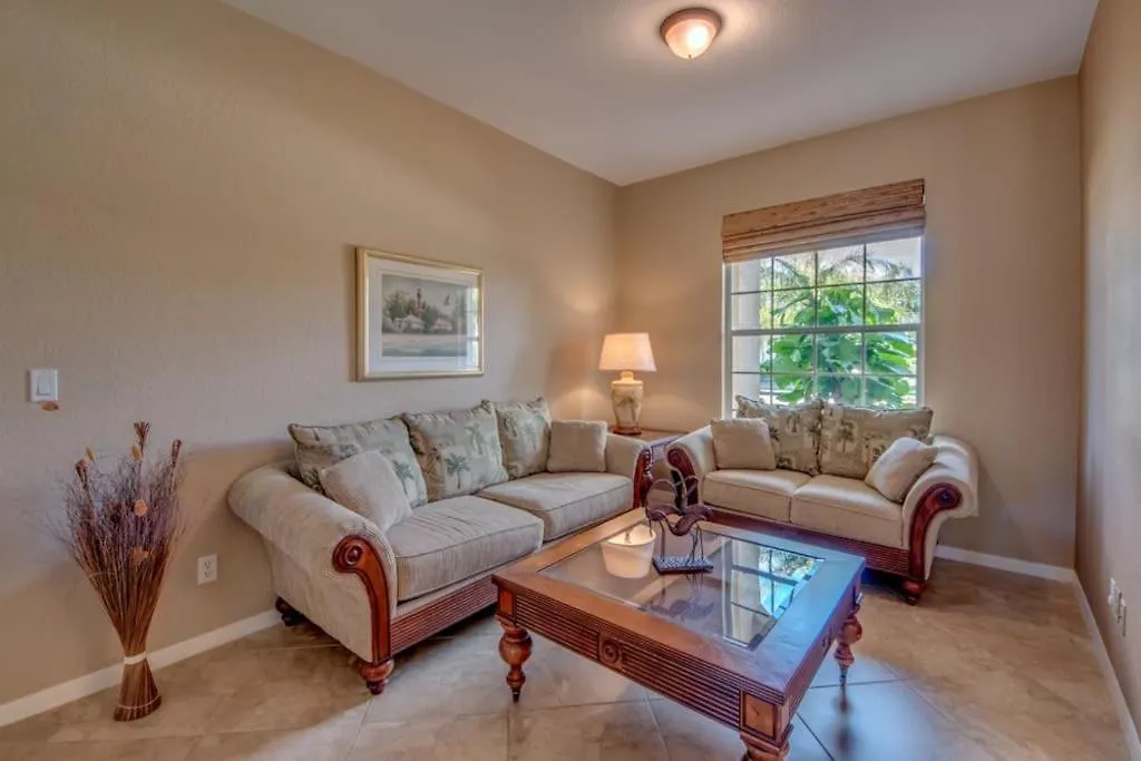 Harmony By Coralvilla, Pool, Great Location *