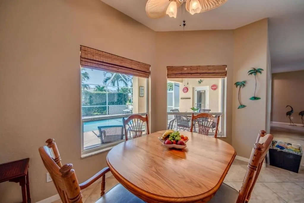 Harmony By Coralvilla, Pool, Great Location Cape Coral