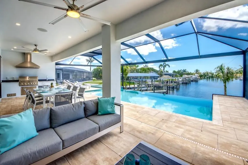 Infinity By Coralvilla -modern, On Water, Pool