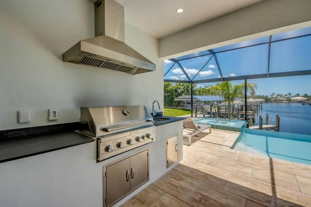 Infinity By Coralvilla -modern, On Water, Pool * Cape Coral
