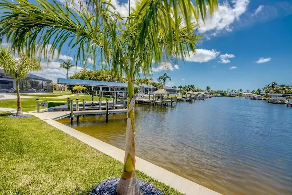 Infinity By Coralvilla -modern, On Water, Pool * Cape Coral
