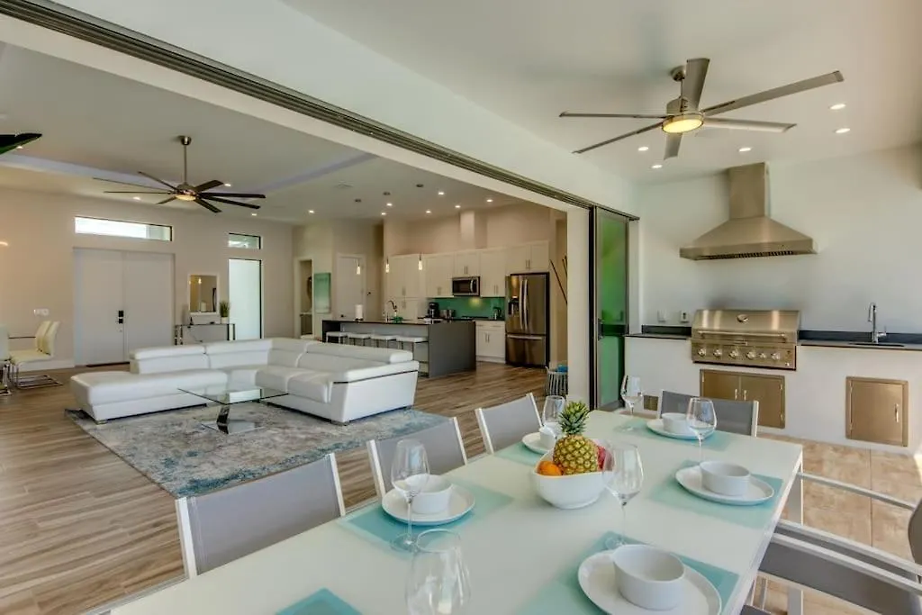Villa Infinity By Coralvilla -modern, On Water, Pool *