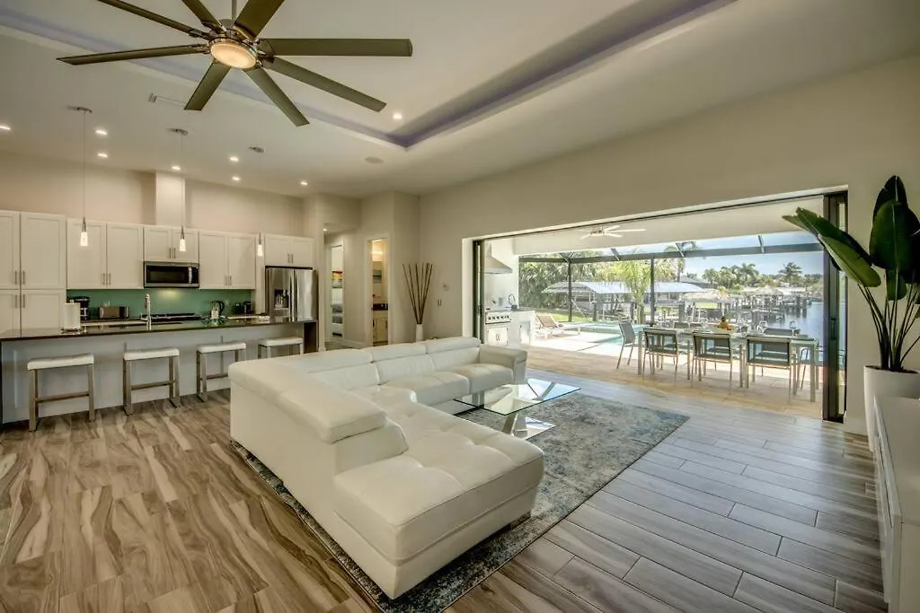 Infinity By Coralvilla -modern, On Water, Pool * Cape Coral