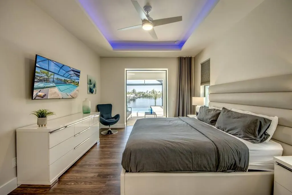 Infinity By Coralvilla -modern, On Water, Pool Villa *