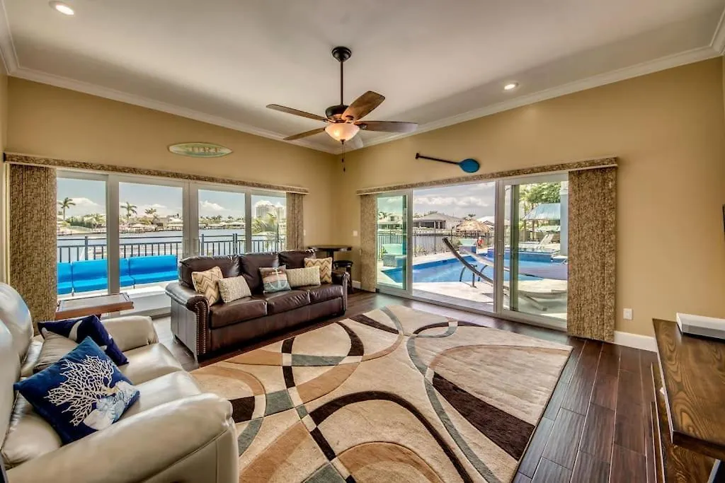 Key West By Coralvilla, 2 Story Villa, Pool, Game * Cape Coral