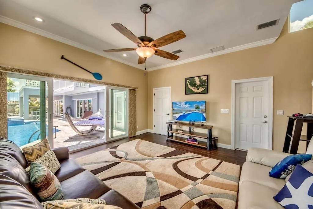 Key West By Coralvilla, 2 Story Villa, Pool, Game