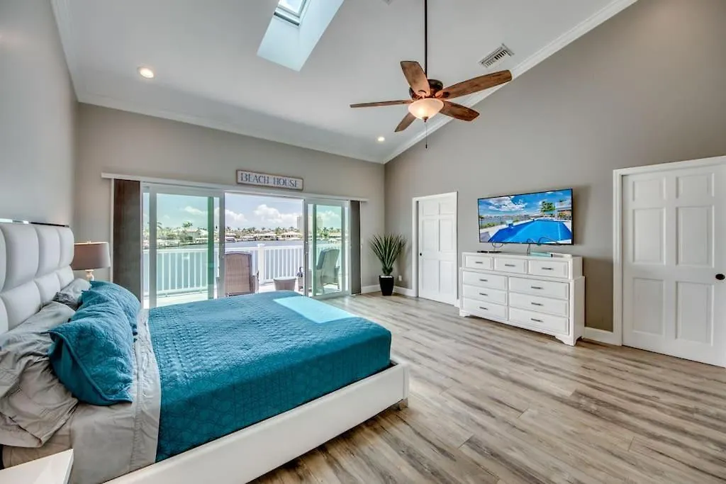Key West By Coralvilla, 2 Story Villa, Pool, Game Villa *