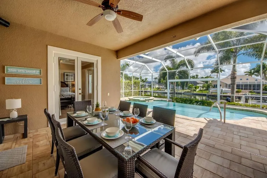 Villa Martinique By Coralvilla Cape Coral