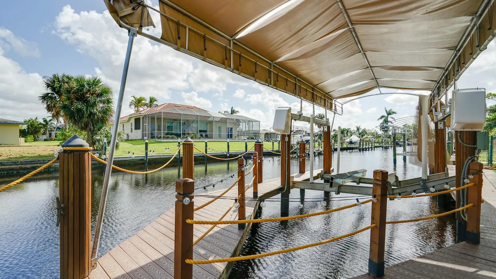 Holiday home Less Than 1 Mi To Canal-front Escape!