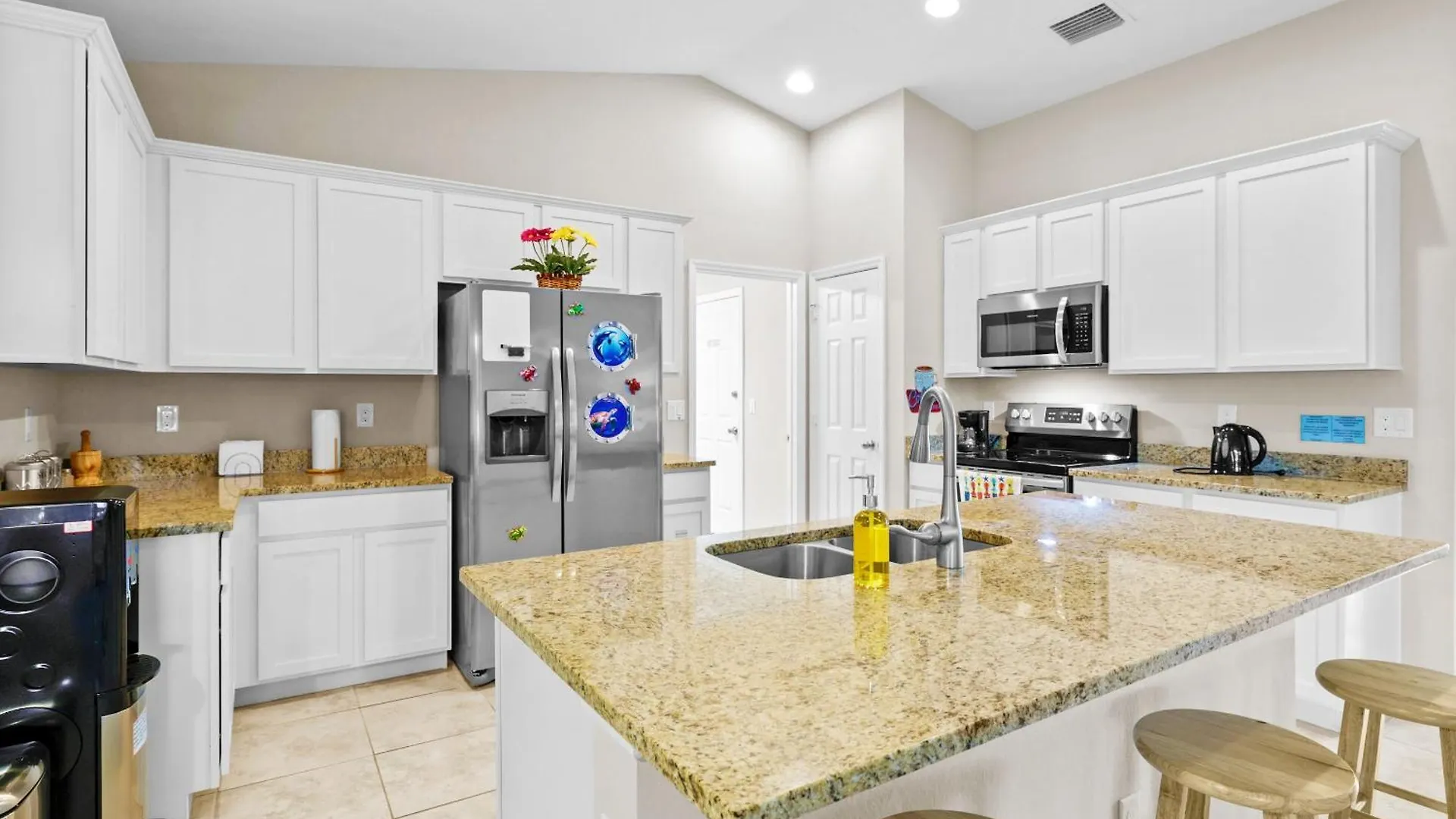 Seeking For A Peaceful Retreat Away From The Hustle And Bustle - Dania Villa Cape Coral