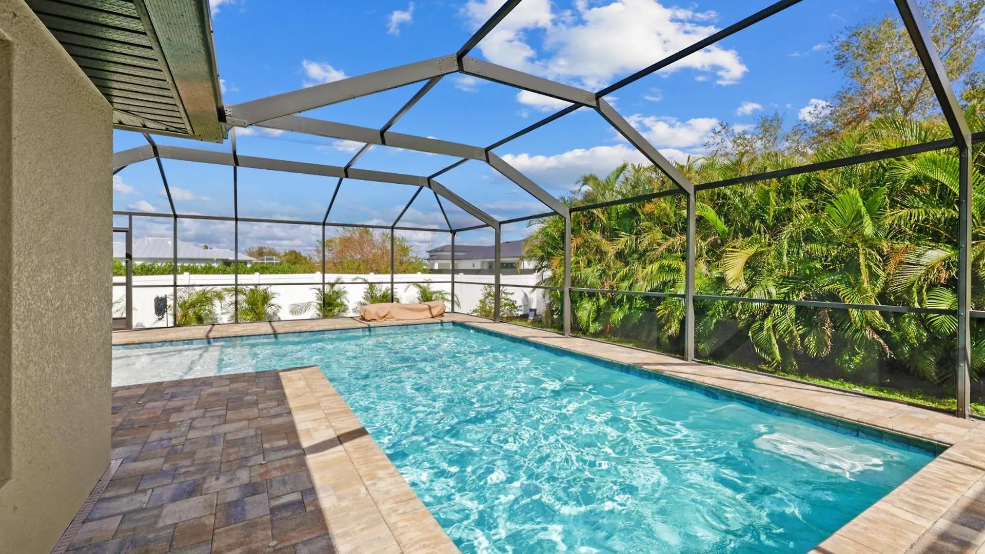 Villa Seeking For A Peaceful Retreat Away From The Hustle And Bustle - Dania *