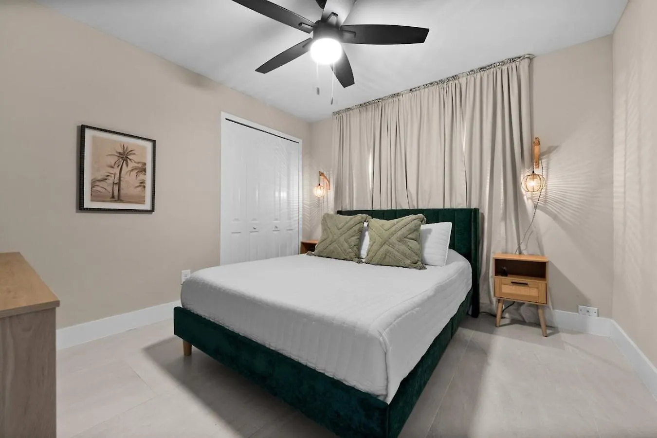 Relax By The Water 3br With Dock And Pool Cape Coral