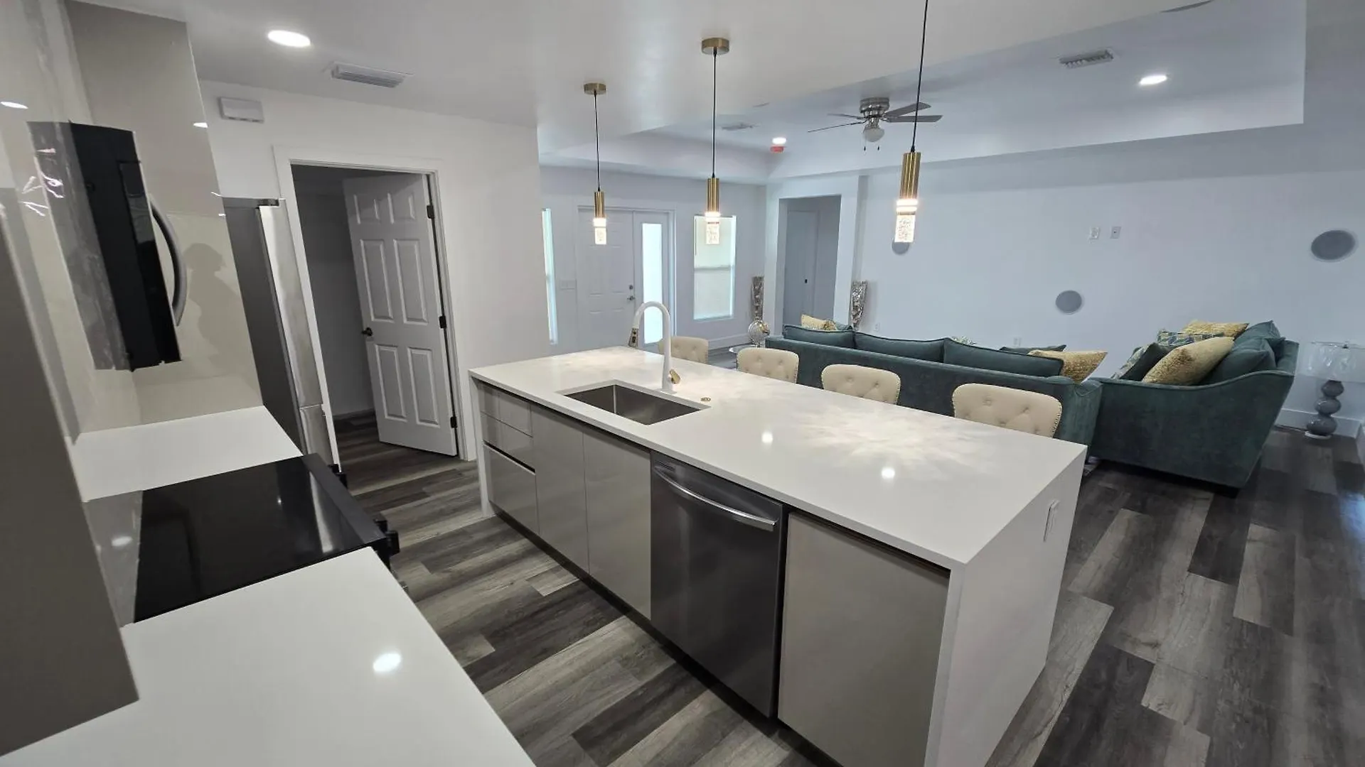 Cozy Urban Oasis Cape Coral