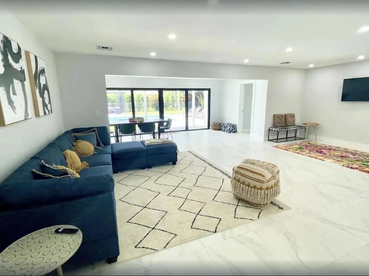 Family-friendly Oasis With Pool! *