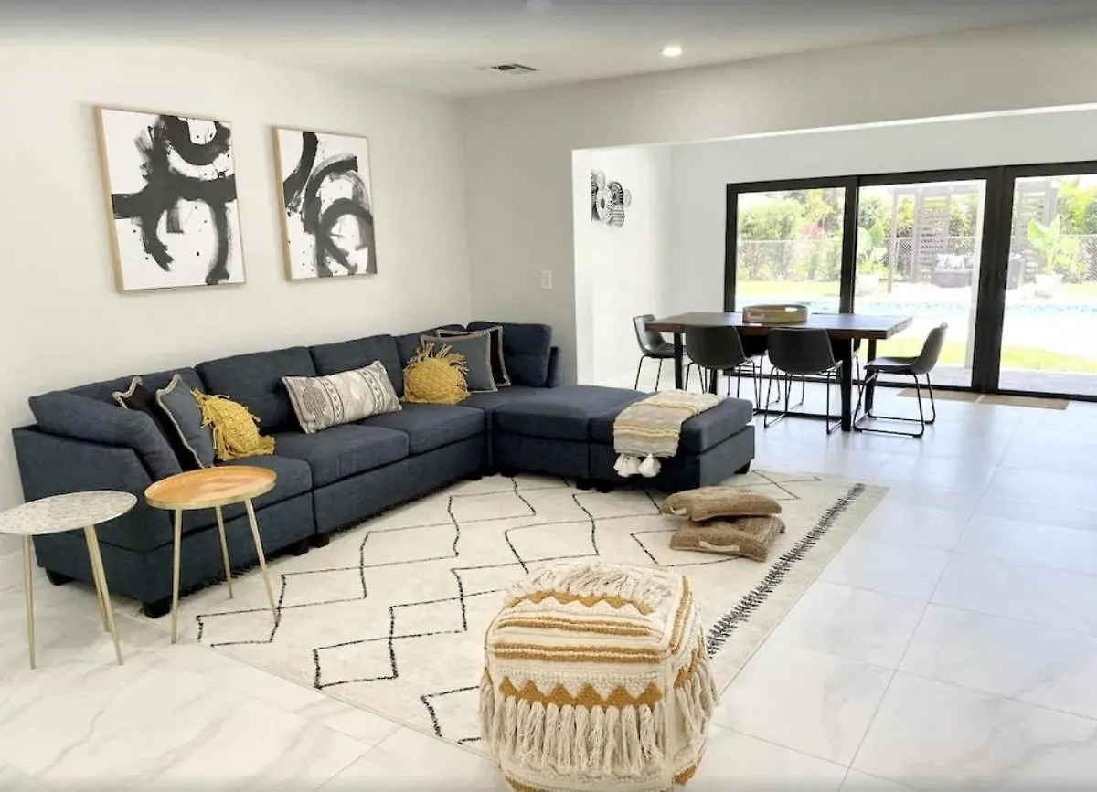 Family-friendly Oasis With Pool! * Cape Coral
