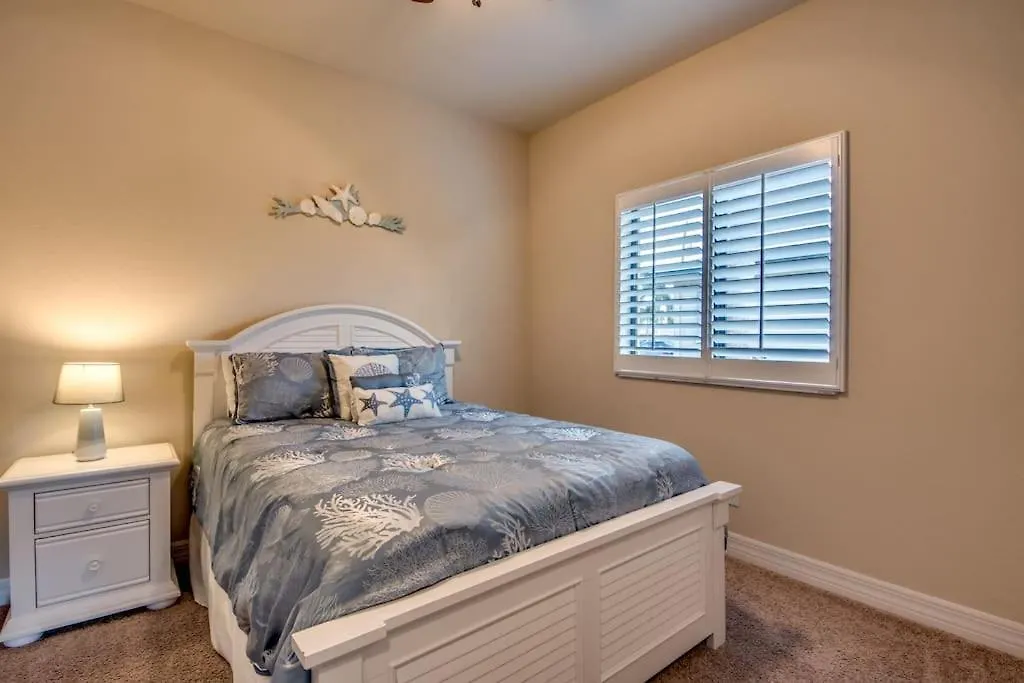 Bahama Bay By Coralvilla On Water, Pool Villa Cape Coral
