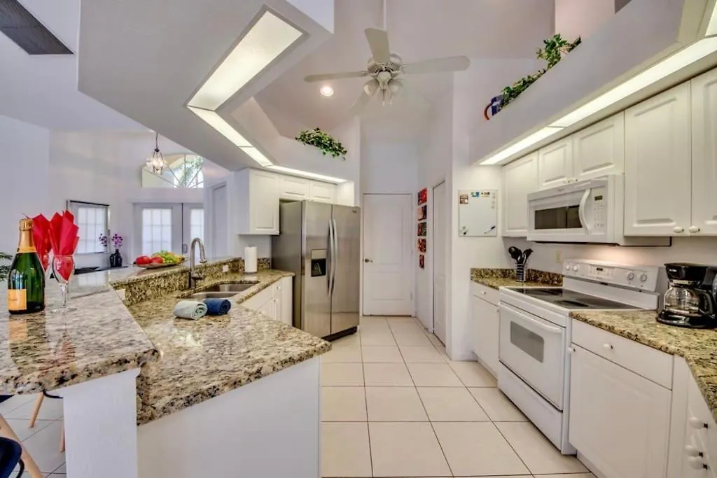 Blue Lagoon By Coralvilla Cape Coral