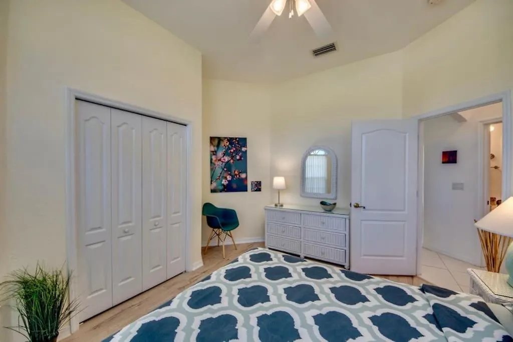 Blue Lagoon By Coralvilla Cape Coral