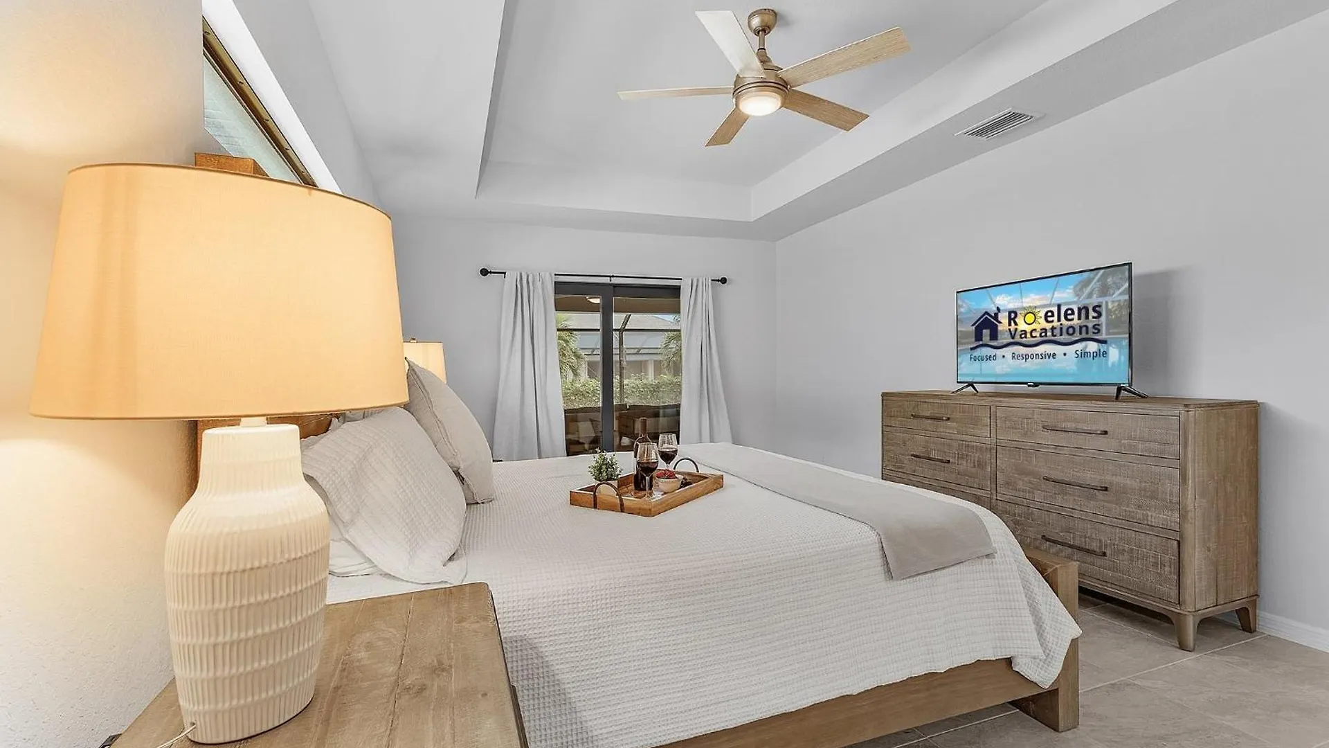 Experience Tranquility, Heated Pool, Bicycles -villa Slow M Holiday home
