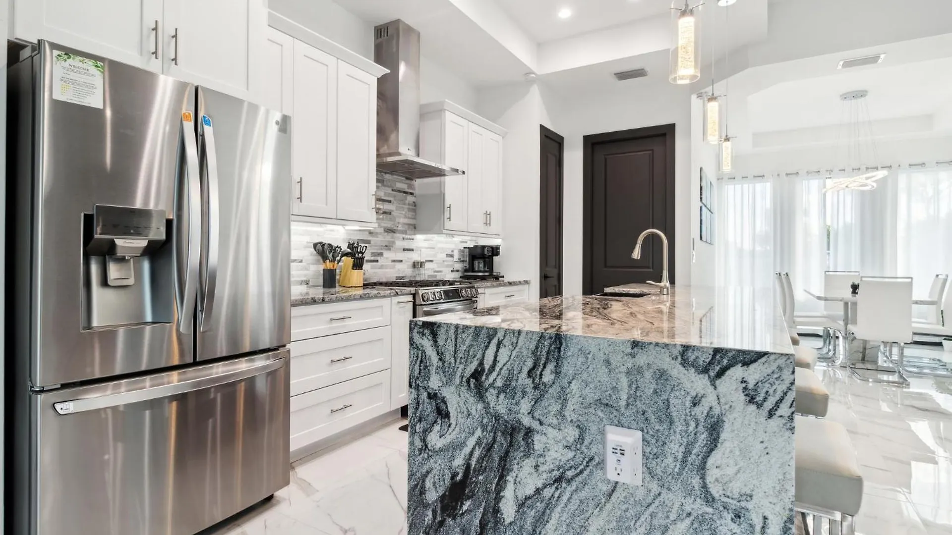 Holiday home Retreat Gulfside Waterfront Luxury Private Pool And *