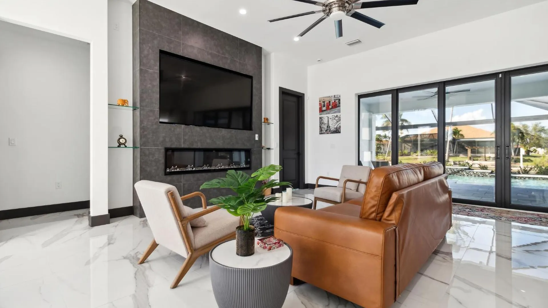 Retreat Gulfside Waterfront Luxury Private Pool And Holiday home Cape Coral