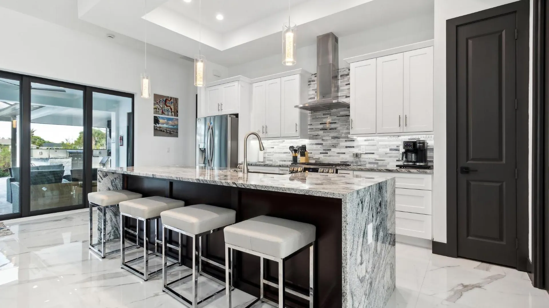 Retreat Gulfside Waterfront Luxury Private Pool And