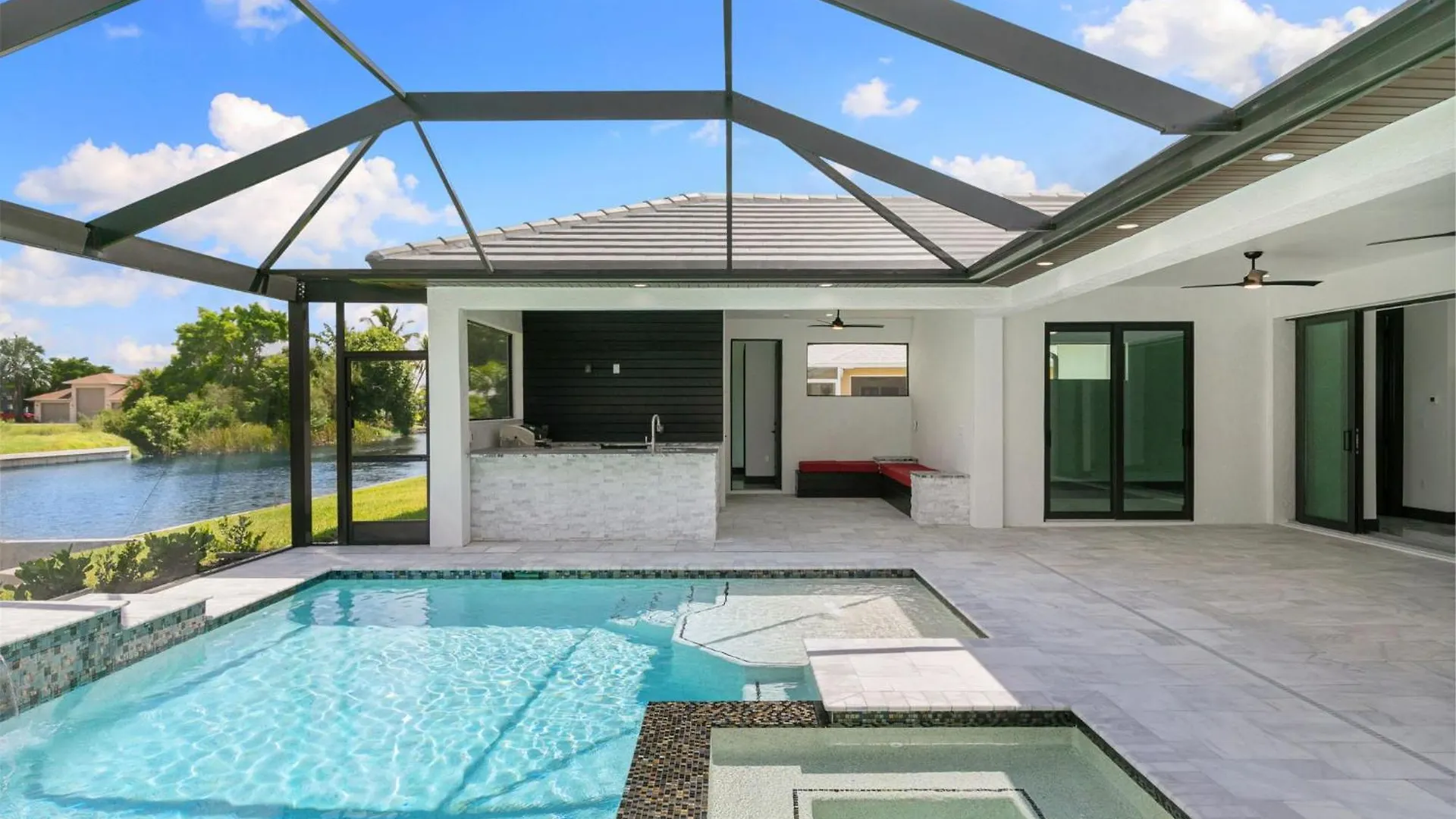 Retreat Gulfside Waterfront Luxury Private Pool And Holiday home