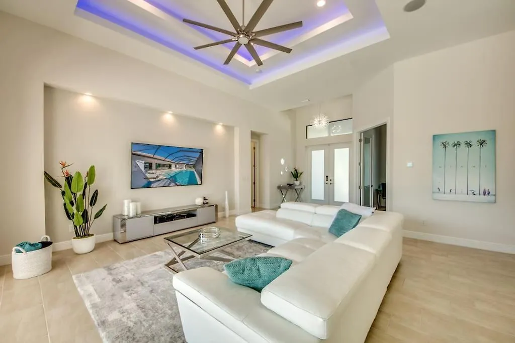 Villa Aesthetic By Coralvilla - Elegant With Pool Cape Coral
