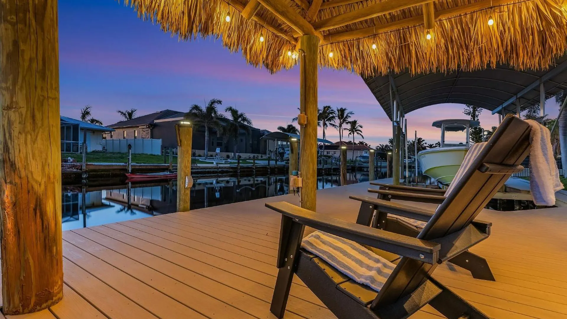 Boater's Dream, Heated Pool - Laid Back & Lavish