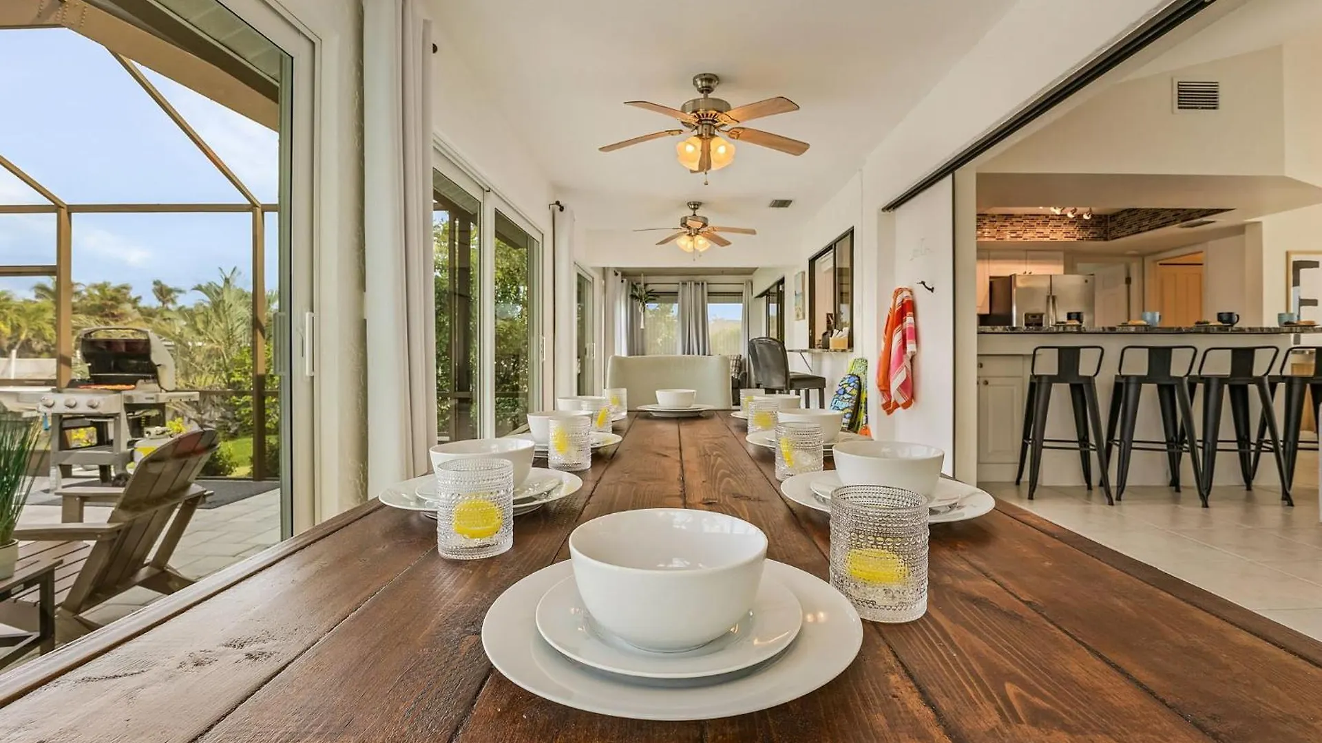 Holiday home Waterfront Living, Dock, Heated Pool & - Gulf Gate Oasis - Roelens *