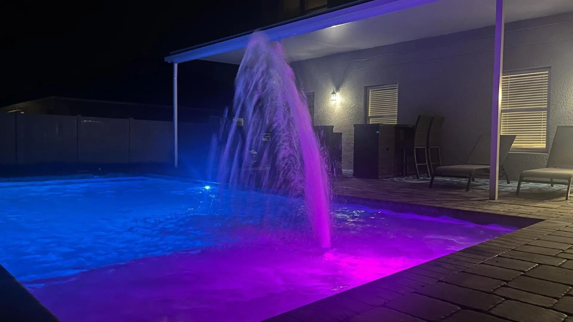 3400sqft! - Lovely Kitchen - Heated Pool Holiday home