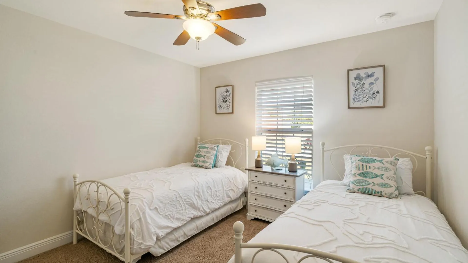 4bd Playhouse In With Heated Pool, 6 Bikes, And 2 Kaya *