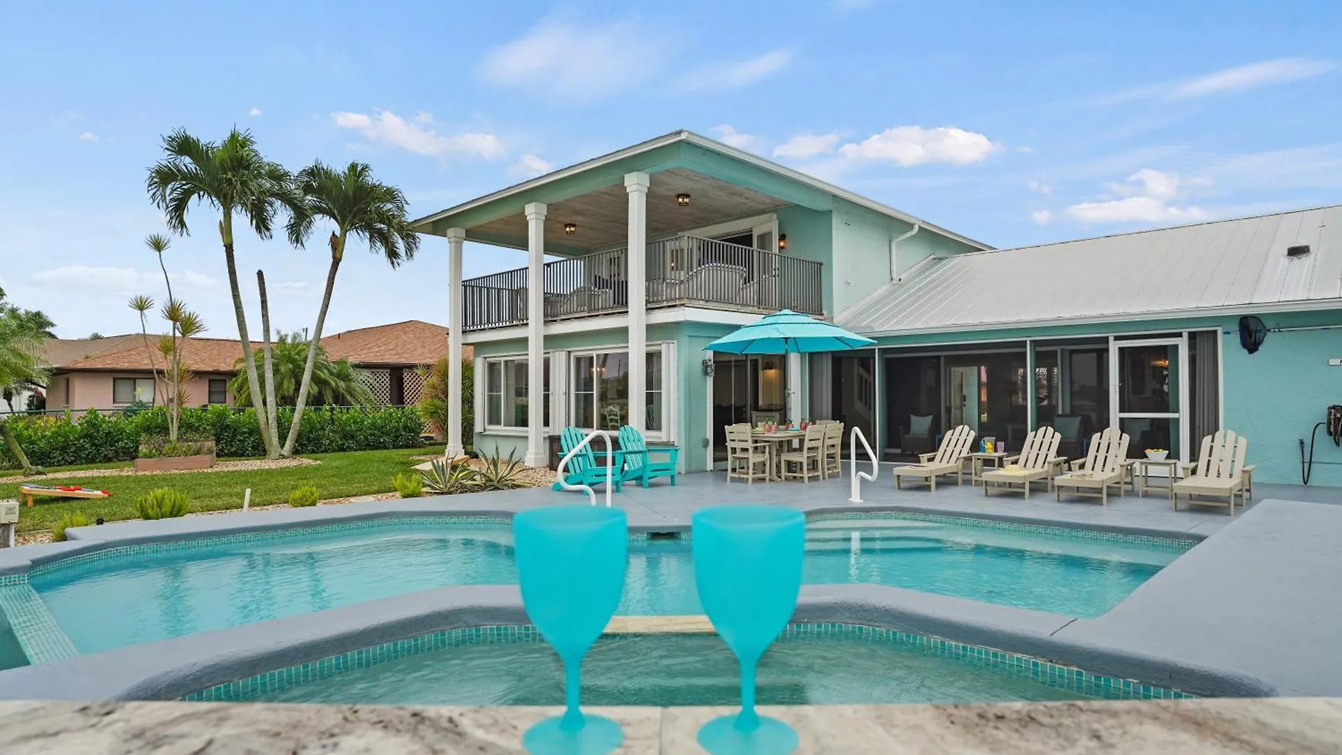 Villa Infinity & Beyond Front