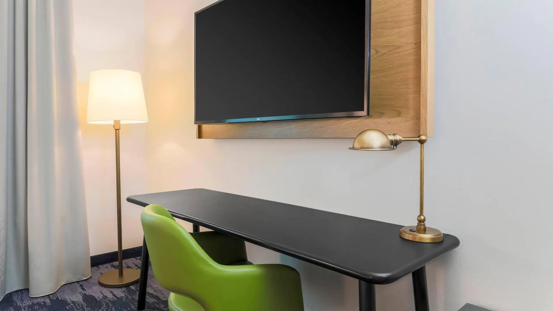 Fairfield By Marriott & North Myers