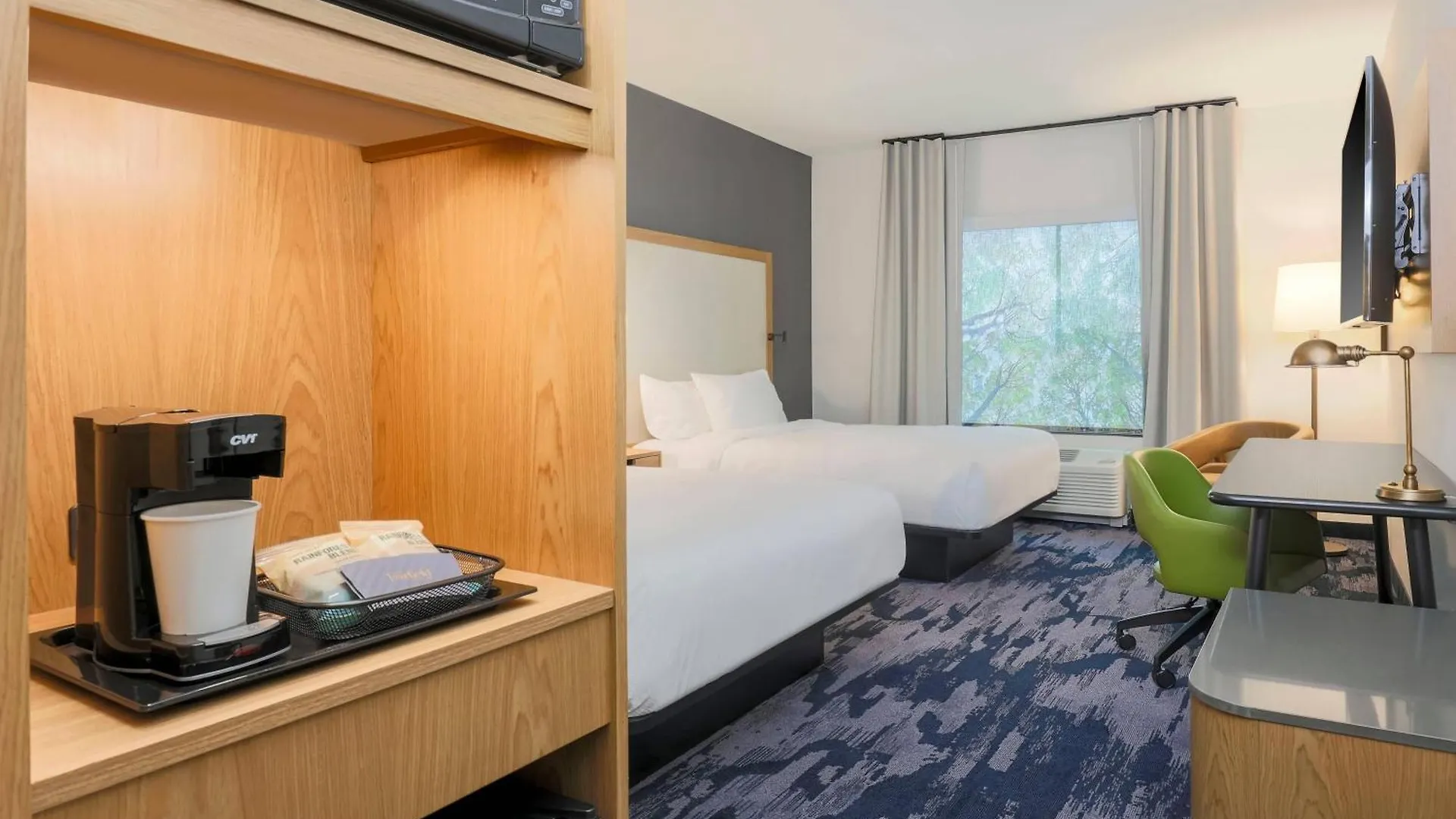 Fairfield By Marriott & North Myers 3* Cape Coral